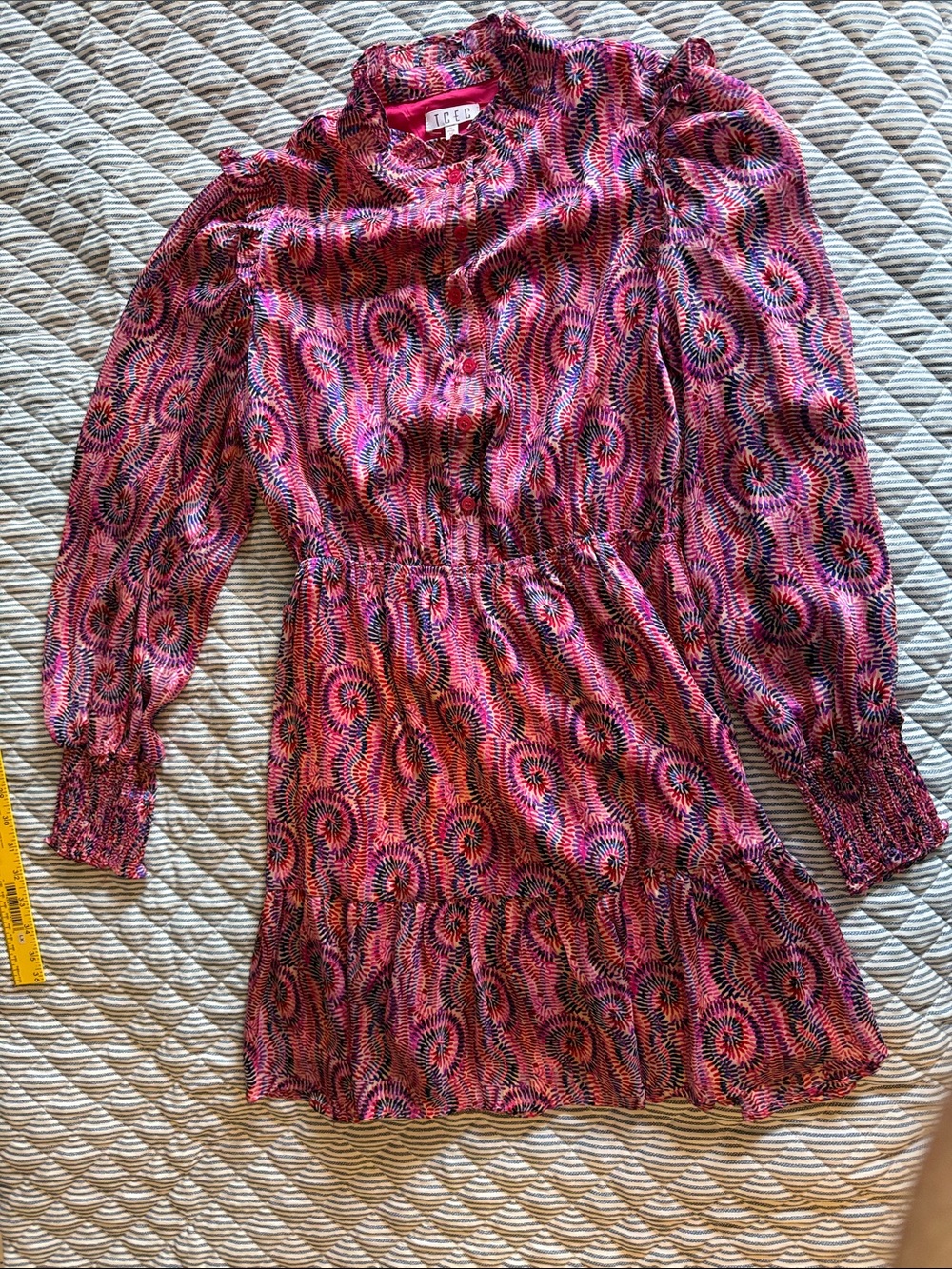 TCEC Pink Multi Print Long Sleeve Dress with shimmer. Ruffle accent   Size M